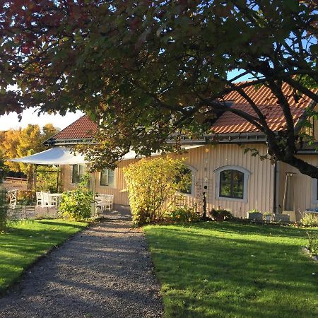 Runnvikens Pensionat Tystberga Esterno foto