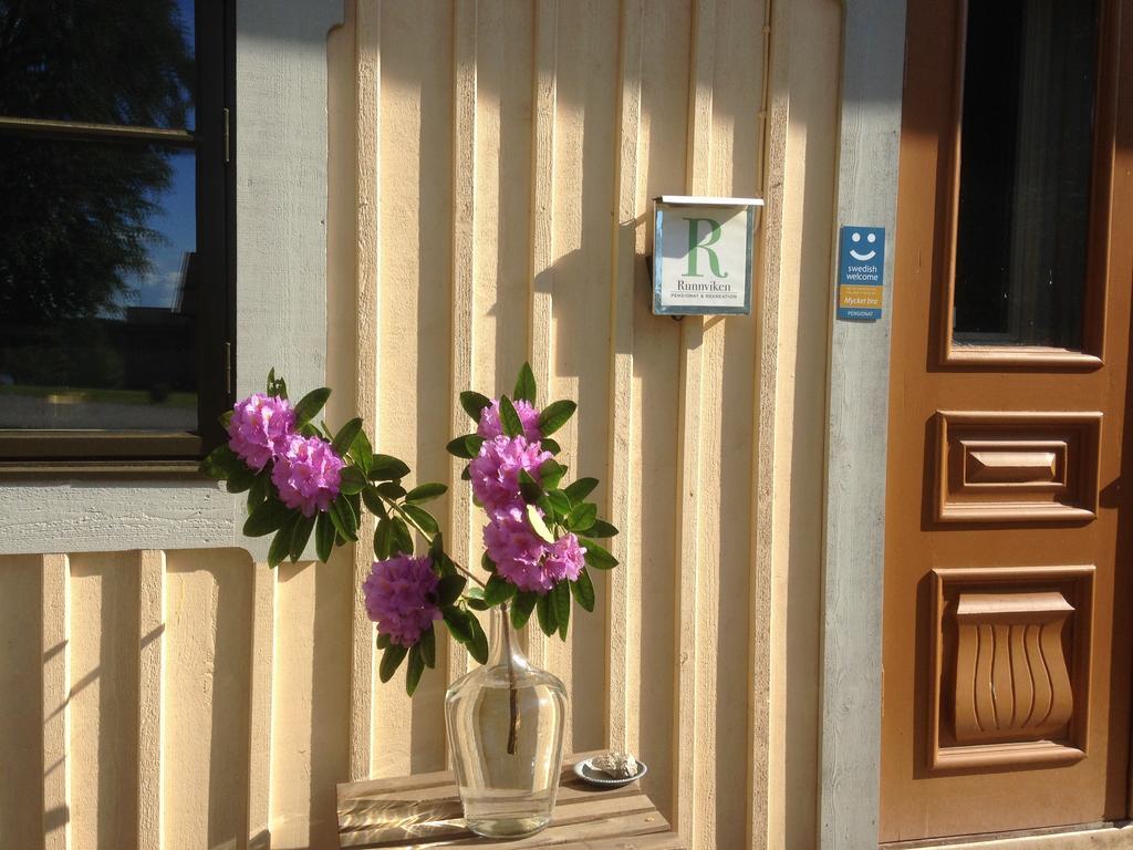 Runnvikens Pensionat Tystberga Esterno foto