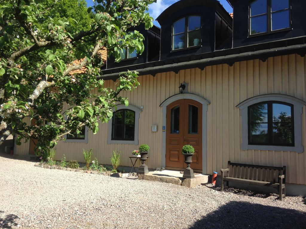 Runnvikens Pensionat Tystberga Esterno foto