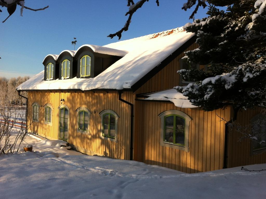 Runnvikens Pensionat Tystberga Esterno foto
