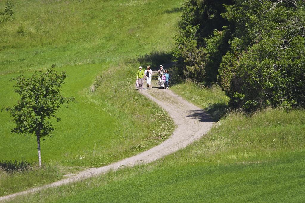 Runnvikens Pensionat Tystberga Esterno foto