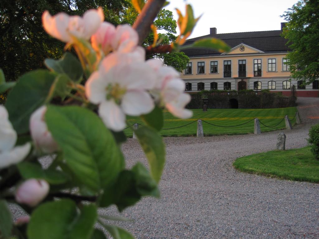 Runnvikens Pensionat Tystberga Esterno foto